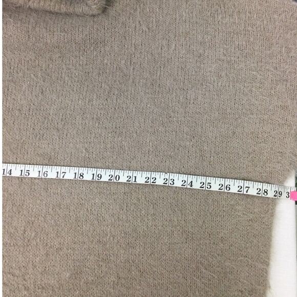 Express Shaggy Alpaca Blend Batwing Tan Minimalist Turtleneck Preppy Sweater L - Picture 10 of 11